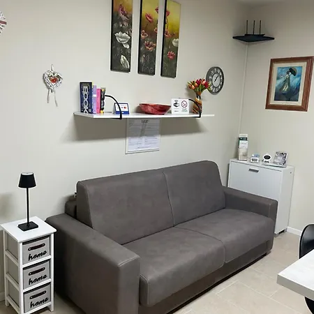 La Casetta Di Sally Apartment